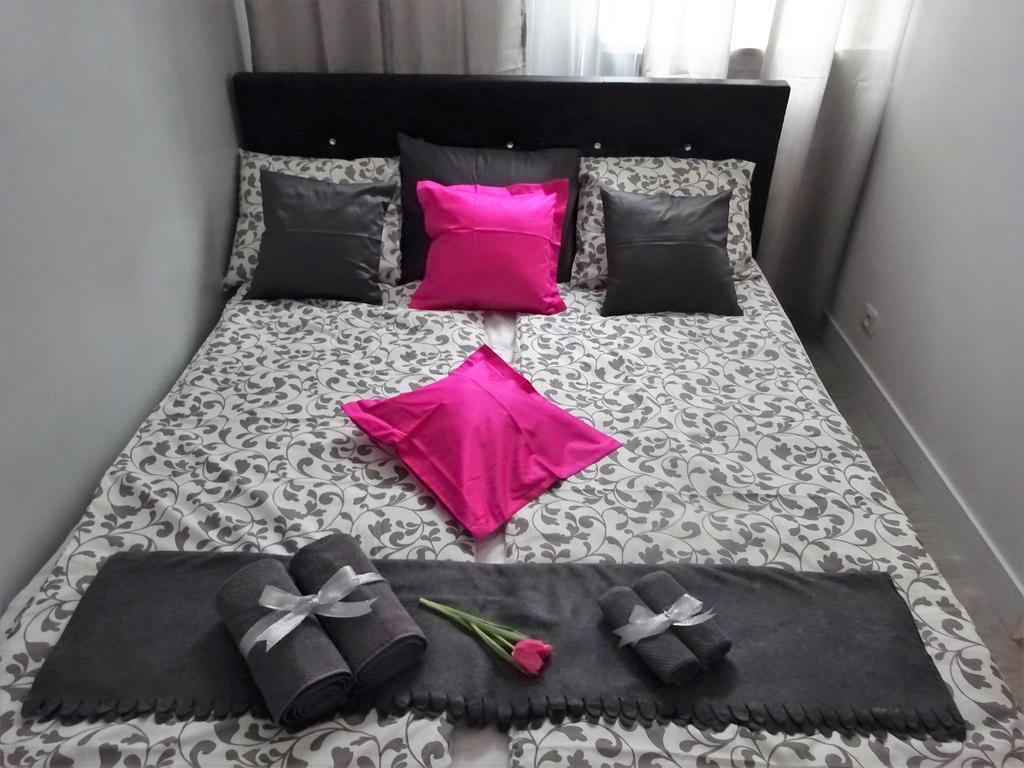 Apartament Junior Warsaw Ngoại thất bức ảnh