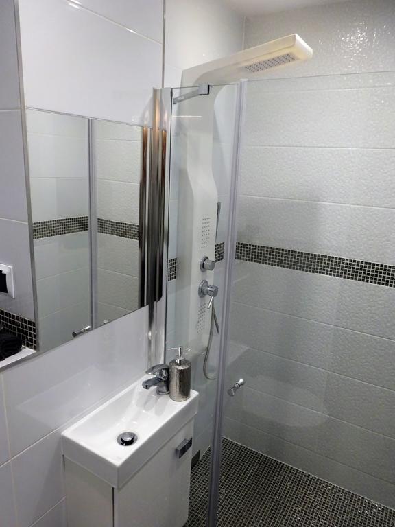 Apartament Junior Warsaw Ngoại thất bức ảnh